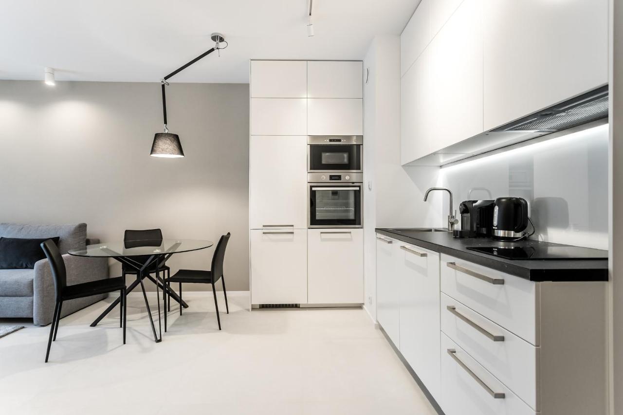 Mennica Residence Apartments By P&O Serviced Apartments Warsawa Bagian luar foto