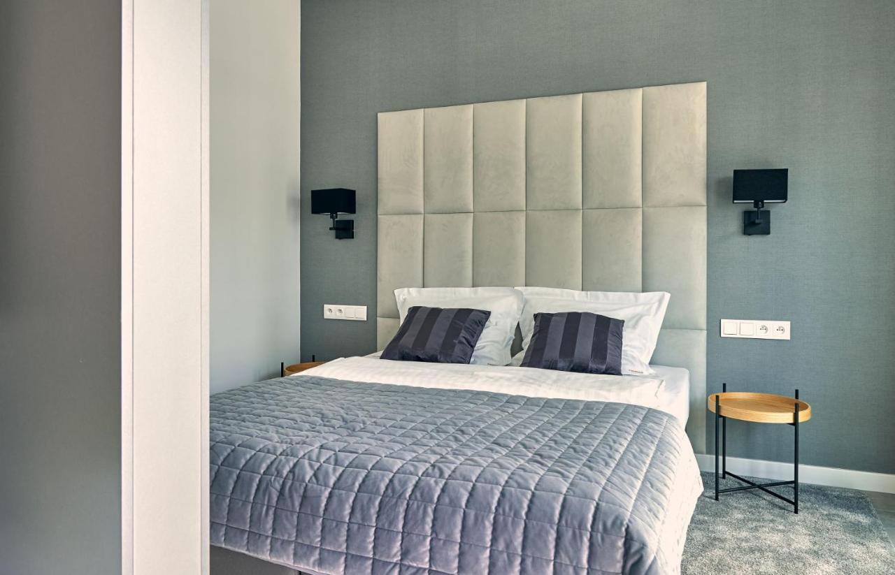 Mennica Residence Apartments By P&O Serviced Apartments Warsawa Bagian luar foto