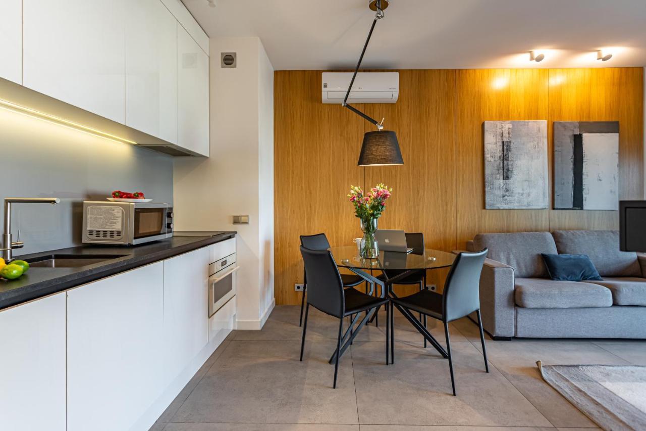 Mennica Residence Apartments By P&O Serviced Apartments Warsawa Bagian luar foto
